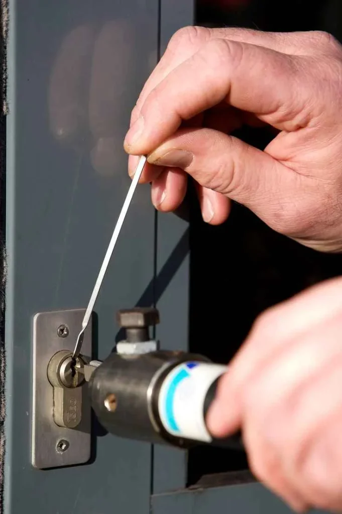 Emergency Locksmith Springfield - We Provide The Best And Reliable Locksmith Services​